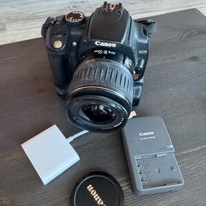 Canon EOS REBEL XT dslr camera with dual battery grip